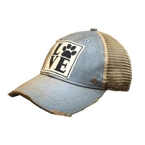 PawTree LOVE Hat